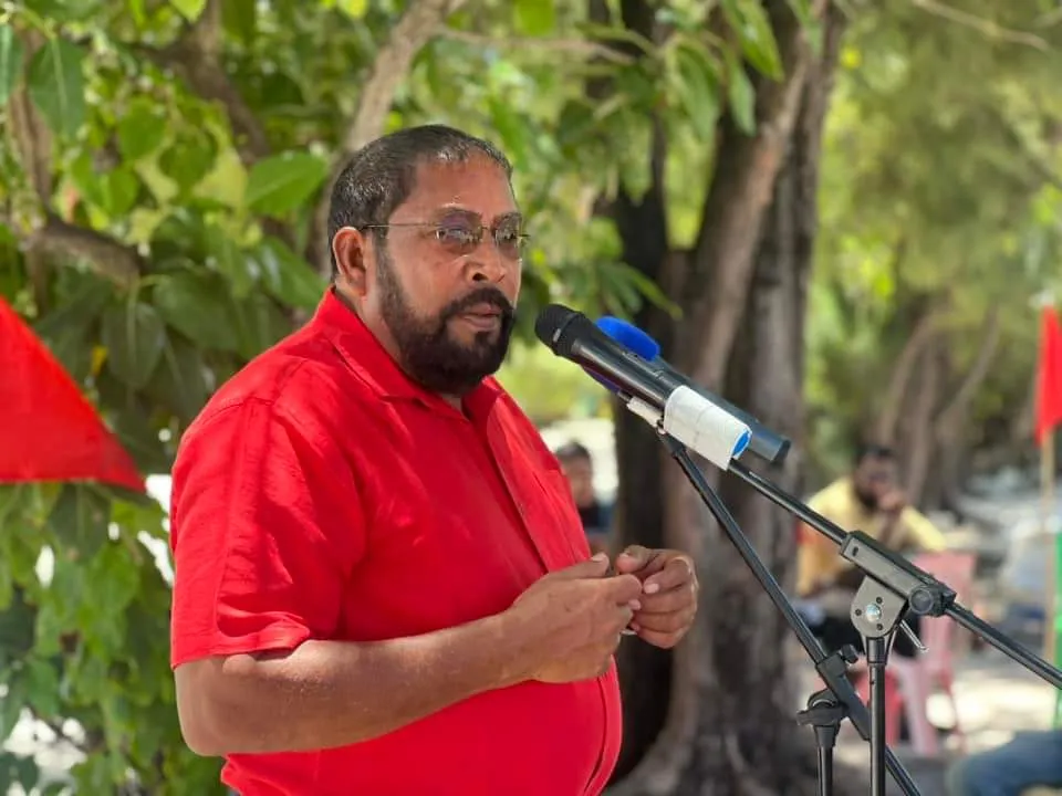 ޓްރާންސްޕޯޓް މިނިސްޓަރު ކަމުން އައިޝާ ވަކި ކުރިއަސް ފަރުވާލެއް ނެތް: ޤާސިމް