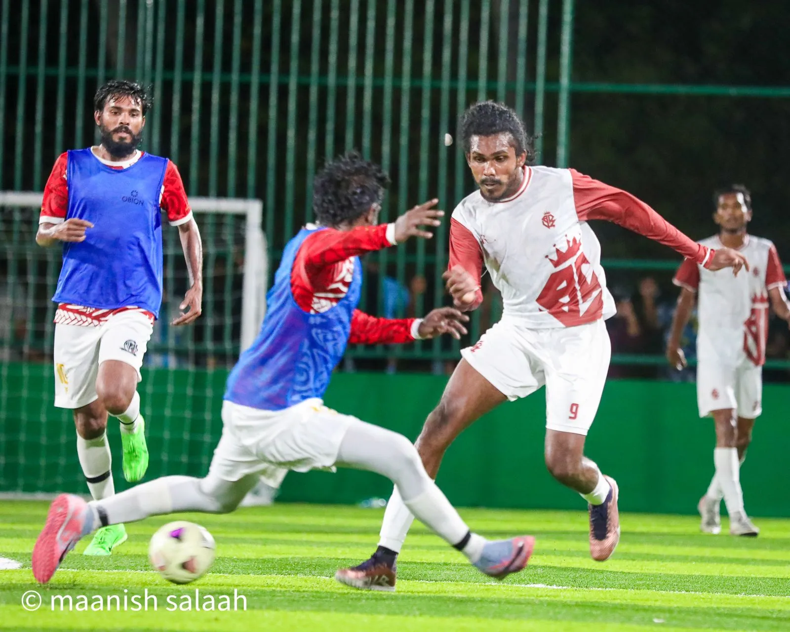 ފަހަތުން އަރައި އެލްކިއު ސްޕޯޓްސް ކުލަބު ބަލިކޮށް އޮޑި ބަދަވީސް ސެމީއަށް
