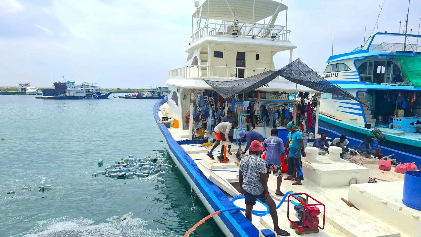 ގޮނޑުދޮށްތަކާއި މޫދަށް ކުނިއަޅާ މީހުން ޖޫރިމަނާކުރަން ތައްޔާރުވަނީ