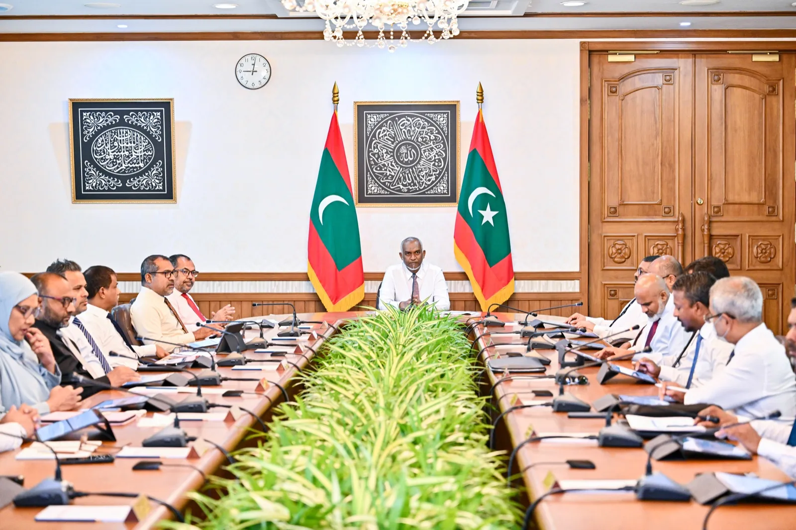 މިއަދު އޮތް ކެބިނެޓް ބައްދަލްވުން