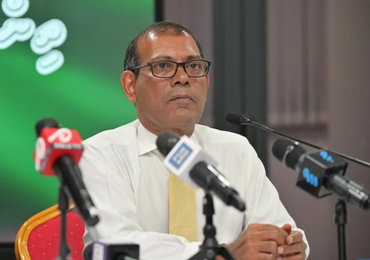 ރައީސް ނަޝީދުގެ ރައްދު: މަޖިލީހުގެ ތިންބައި ކުޅައެއްބައި މެމްބަރުން ހުށައެޅުމުން ވޯޓަށް ޖެހޭނީ އަހަން