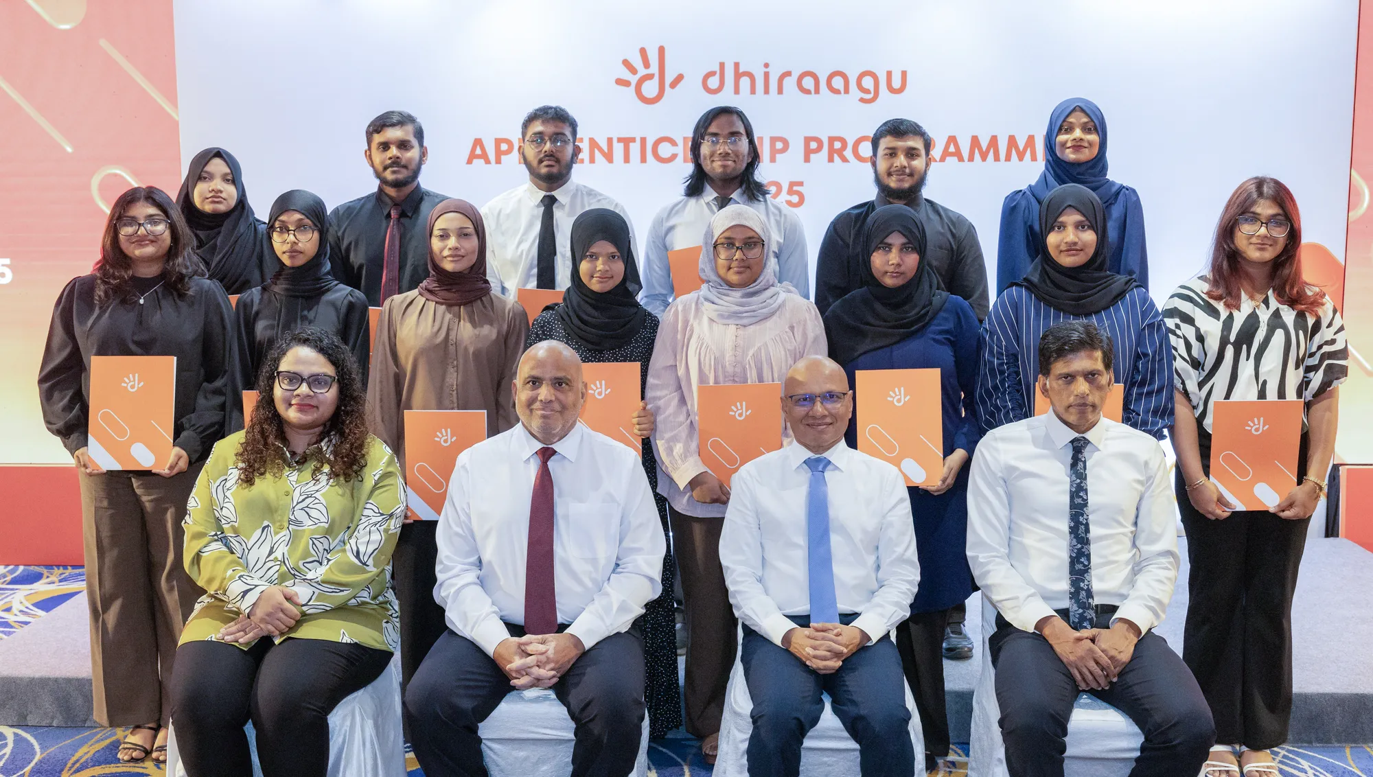 ދިރާގު އެޕްރެންޓިސްޝިޕް ޕްރޮގްރާމް – ކާމިޔާބުކަމާއެކު މެދުކެނޑުމެއްނެތި 16 އަހަރު