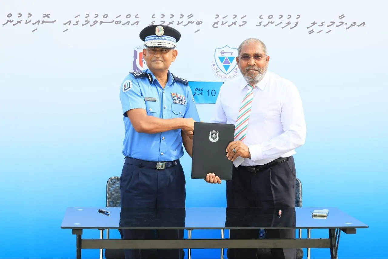 ގާސިމްގެ ޚަރަދުގައި މާމިގިލީގައި ޕޮޮލިސް ސްޓޭޝަނެއް ބިނާކުރުމަށް ނިންމާ އެއްބަސްވުން ގާއިމުކުރުން -- ފޮޓޯ: ޕޮލިސް