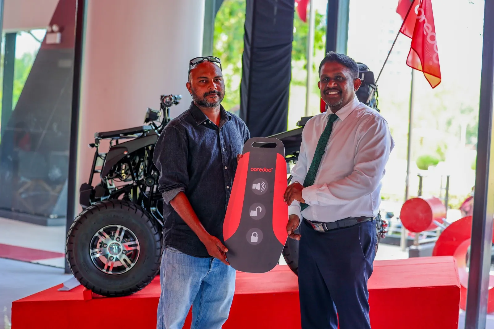 އުރީދޫއިން ދިން ފުރަތަމަ އޭޓީވީ، ހަސަން ނިޝާނަށް