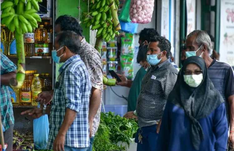 އެކަނިވެރި މައިންނާއި ބަފައިންގެ އިނާޔަތް ބޮޑުކޮށްފި، 12000ރ އާ ހަމައަށް ދޭނެ