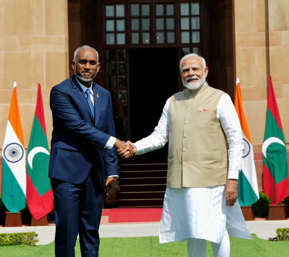 ރައީސް މުޢިއްޒު އާއި މޯދީ: ފޮޓޯ/ ރައީސް އޮފީސް
