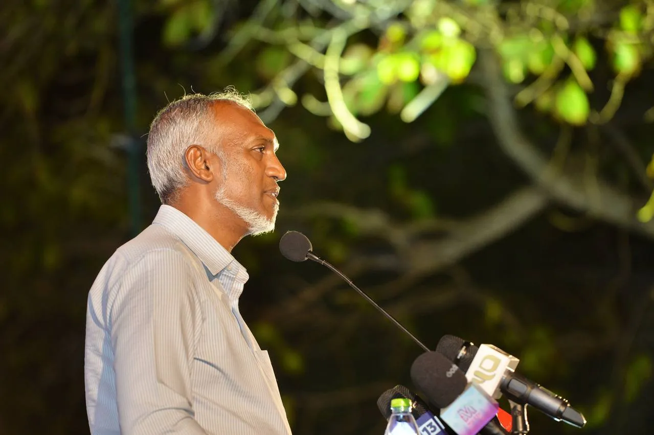 އަލުން ފްލައިޓްތައް ގެނެސް، ބަނގުރޫޓް ވެފައިވާ ގައުމީ އެއާލައިން ކޮޅަށް ޖަހާނަން: ޑރ.މުޢިއްޒު