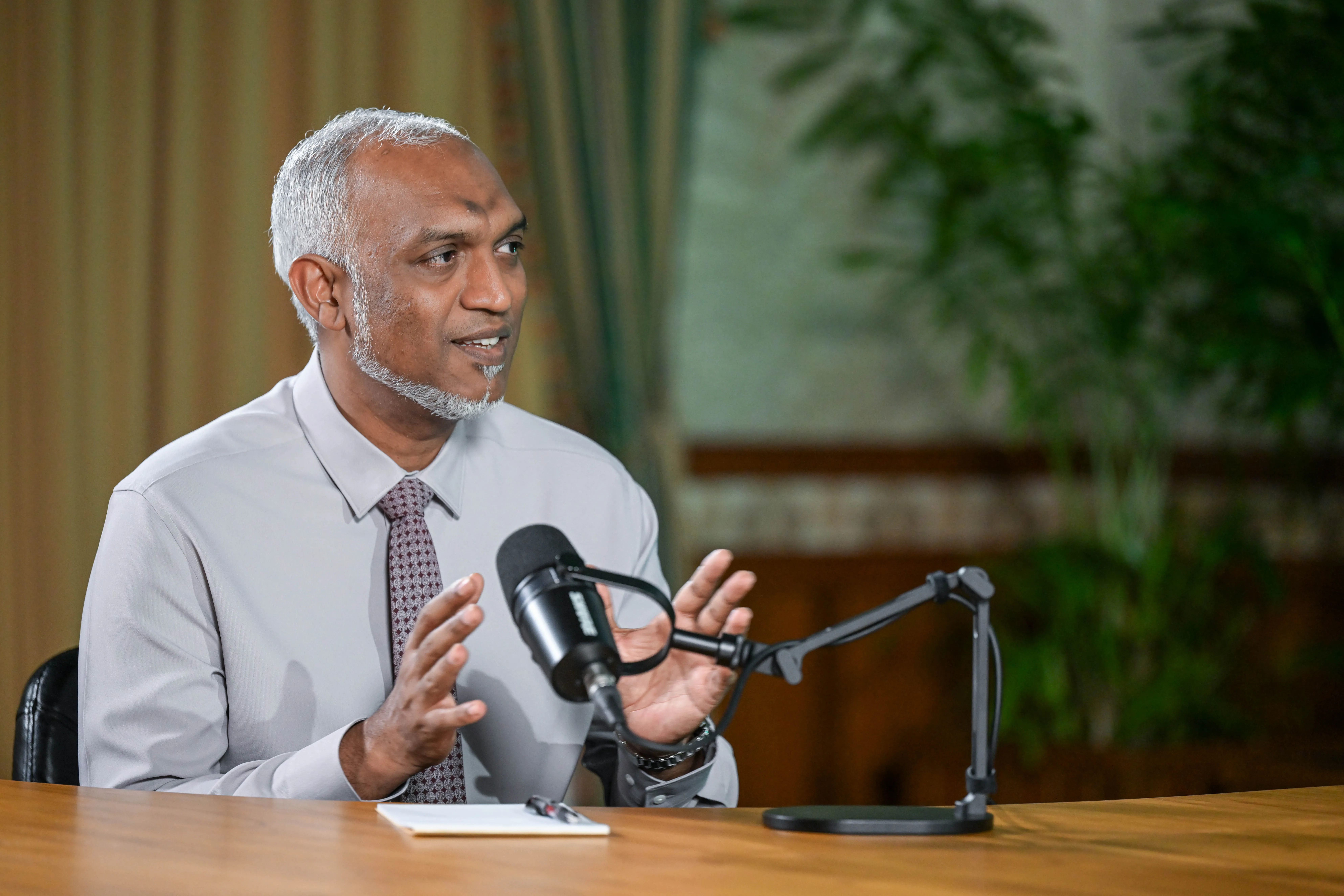 ޤައުމީ ވިސްނުމަށް ވުރެ އެހެން ކަމެއް އިސްކޮށްގެން ނުވާނެ: ރައީސް މުޢިއްޒު