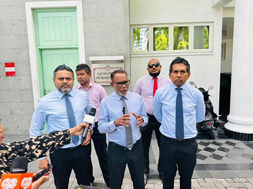 މިއަދުވެސް ރައީސް ޞާލިހު އިދިކޮޅާއި ބައްދަލު ނުކުރެއްވި؛ އިދިކޮޅުން ބުނީ ހިތްވަރު ނެތިއްޔާ އިސްތިއުފާދެއްވަން
