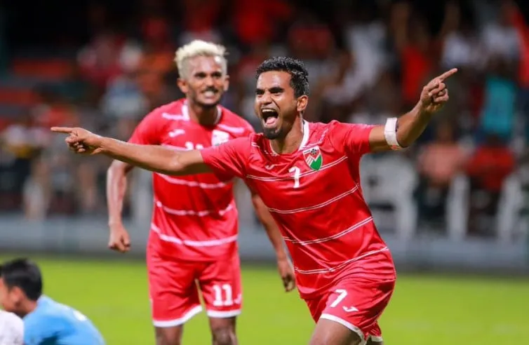 އަލީ އަޝްފާގް ގައުމީ ޓީމަށް ކުޅެނީ...