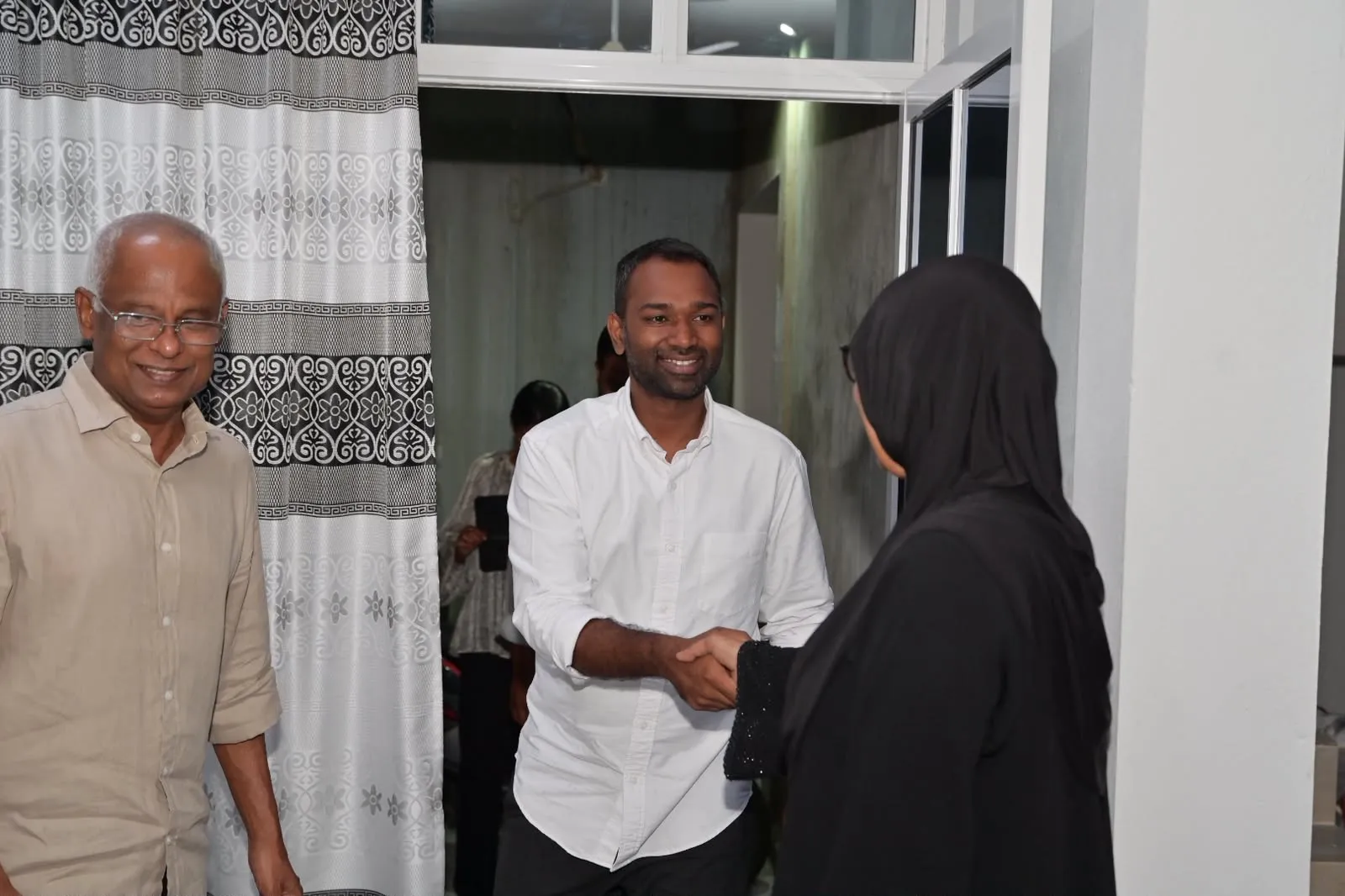 ހަރުގެ ތަކުގައި ވޯޓުފޮށި ބަހައްޓަނީ ކޮމިޓީގެ ނިންމުމާ ޚިލާފަށް؛ އަވަސް ހައްލެއް ބޭނުންވޭ: މީކާއީލް