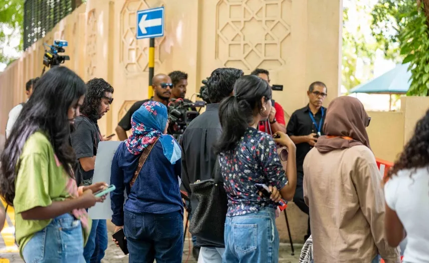 ޙާލަތާއި ނުބައްދަލު ބާރުގެ ބޭނުމެއް ނުކުރަން: ފުލުހުން