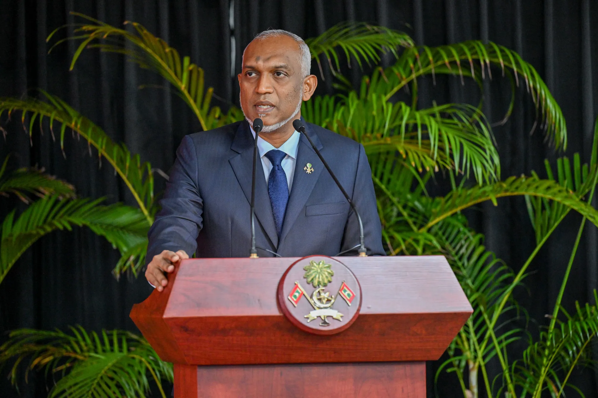 ޒުވާން ހަތީބުންގެ މަހާސިންތާ ނިންމުމުގެ ރަސްމިއްޔާތުގައި ރައީސް ވާހަކަފުޅުދައްކަވަނީ -- ފޮޓޯ: ރައީސް އޮފީސް