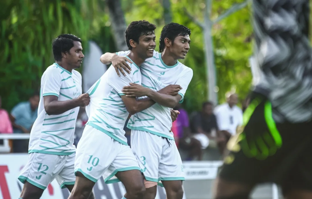 ރިސޯޓް ލީގު 2023:  އާހިލްގެ ހެޓްރިކާއެކު ކުރުނބާ އިން ކުއާޓާގެ އުންމީދު ދަމަހައްޓައިފި!