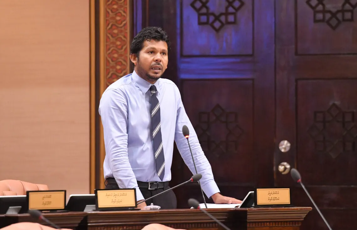 އުނގޫފާރު ދާއިރާގެ މެންބަރު މުހައްމަދު ވަހީދު-- ފޮޓޯ: މަޖިލިސް