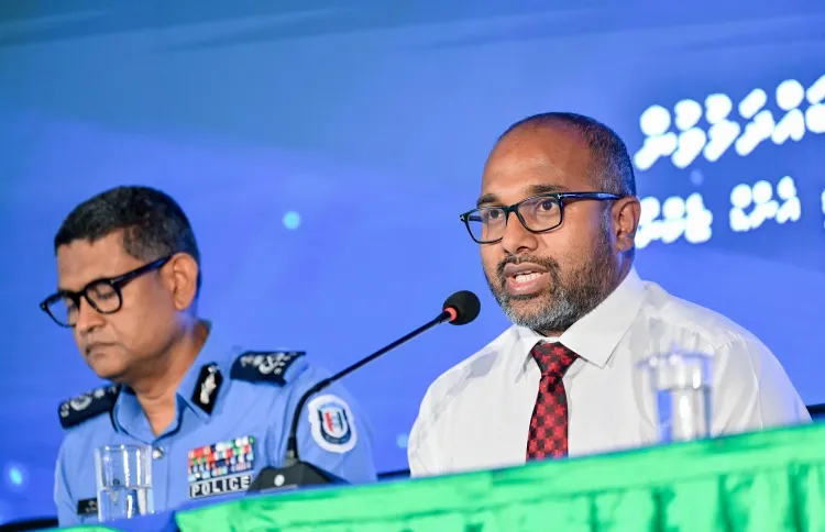 Minister Ihusan at press conference held on April 4