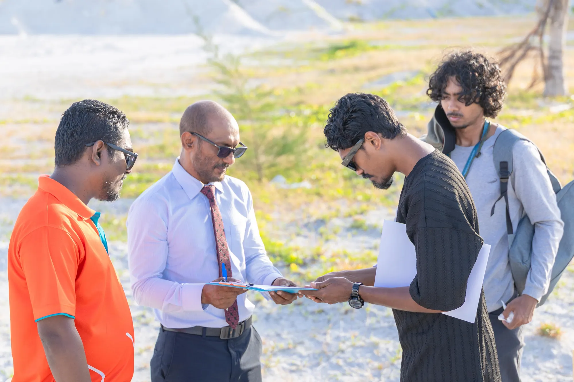 ގުޅިފަޅުން ދޫކުރާ ގޯތިތަކުގެ ބިންތައް ހަވާލުކުރަން ފަށައިފި
