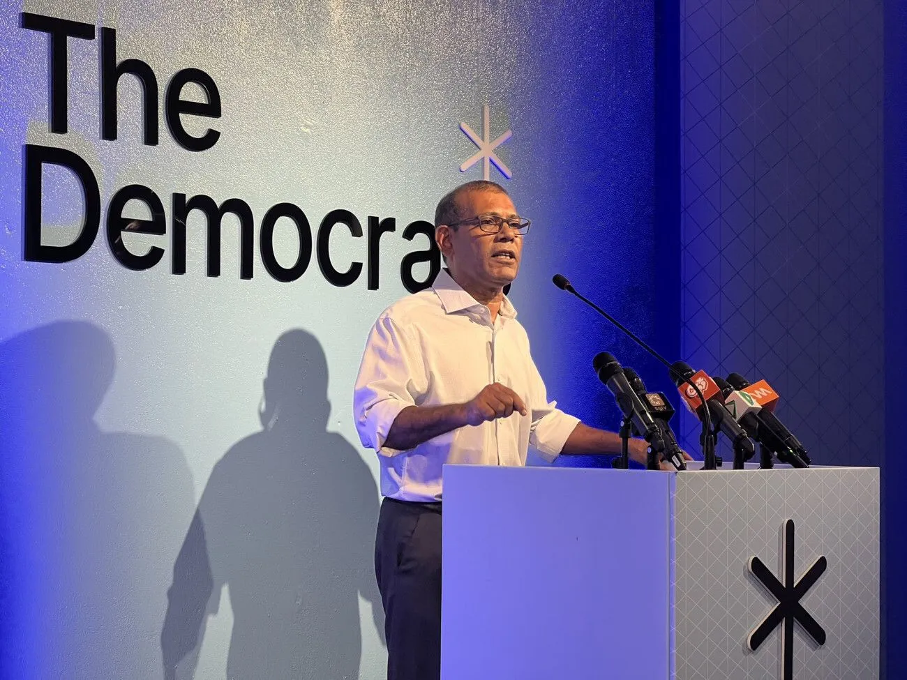 Former President Nasheed speaking at last night’s campaign rally