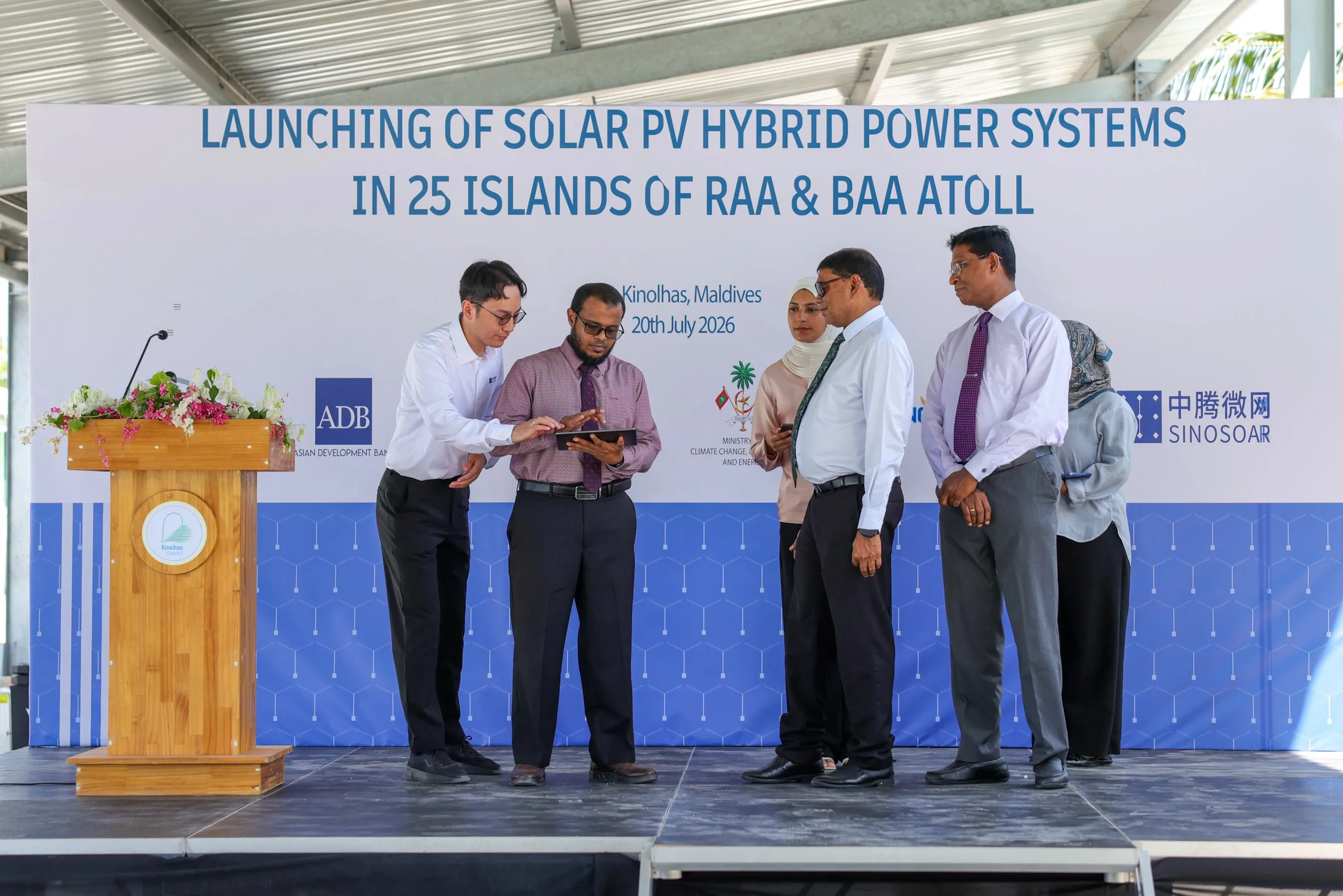 Government launches solar hybrid power systems on 25 islands in Raa and Baa Atolls