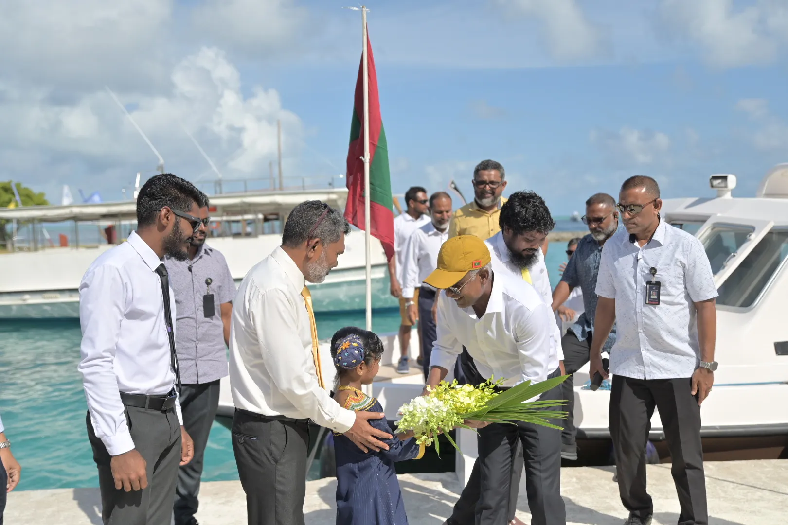 ރައީސް ޞާލިޙް ތިނަދުއަށް ވަޑައިގެންފި