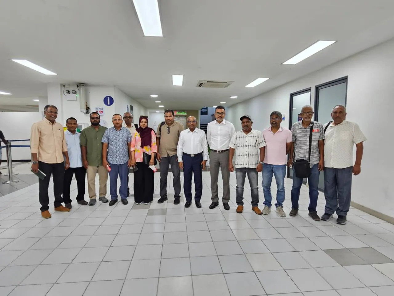 އެމްޑީޕީގެ ވަފްދު އައްޑުއަށް ފުރުން: ފޮޓޯ/ އެމްޑީޕީ