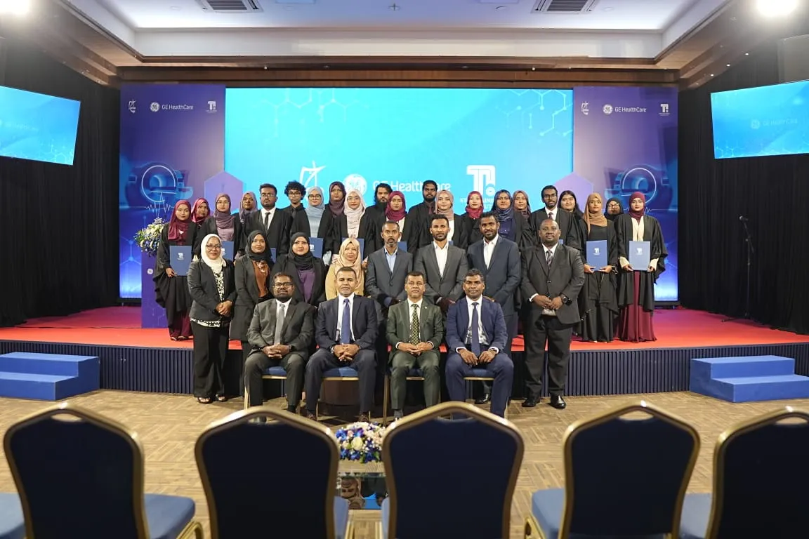 އެސްޓީއޯއިން ރާއްޖޭގައި ފުރަތަމަ ފަހަރަށް ދިވެހި ރޭޑިއޯގްރަފަރުން ތަމްރީނުކޮށް ވަޒީފާގެ މައިދާނަށް ނެރެފި