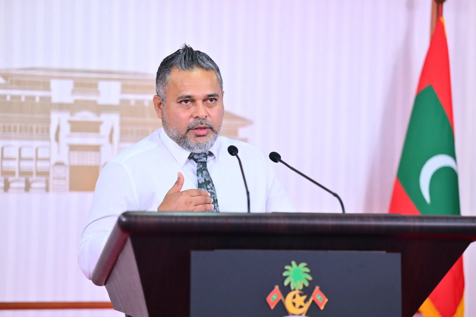 ދަނޑުވެރިކަމުގެ ބިޔަ މަޝްރޫއެއް ހިންގަން ކާށިދޫން ބިމެއް ބޭރު ކުންފުންޏަކަށް