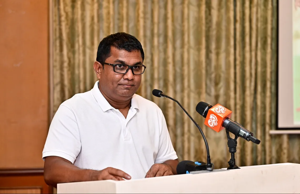 "ސޭވް އެފްއޭއެމް" ލީޑް ކުރައްވަނީ ކުރީގެ ކުޅުންތެރިޔާ ސަލްސާ އާމިރު