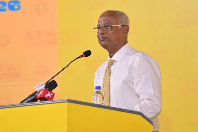 އެމްޑީޕީގެ ރިޔާސީ ޕްރައިމަރީގައި ރައީސް ޞާލިހް ވާދަކުރައްވާކަމުގެ އަޑުތައް ފެތުރުމާއި އެކު ރައީސް ނަޝީދުގެ ސަޕޯޓަރުން ރަތަށް!