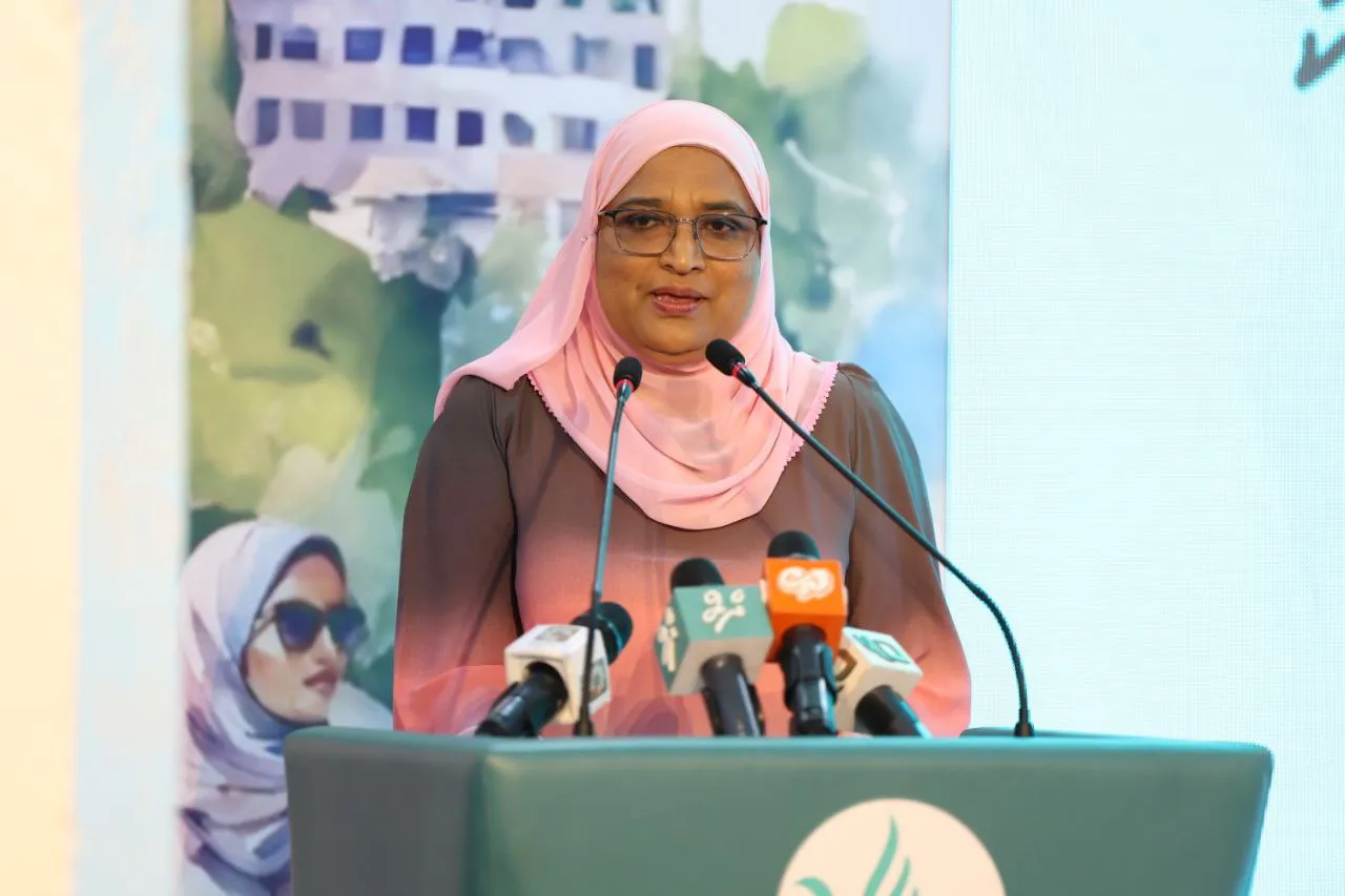 ނުކުޅުދެންތެރިކަން ހުންނަ މީހުންނަށް ރައްކާތެރި ތަނަކަށް މާލެ ހަދާނަށް: އާޒިމާ