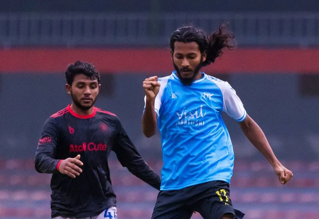 މާފުއްޓާއި ކެންދޫ ވާދަކުރި މެޗުފެ ތެރެއިން... ފޮޓޯ: ސިޑިބަރި