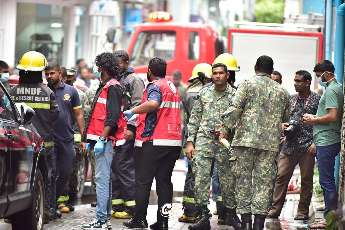 މާލޭ ގެއެއްގައި އަލިފާނުގެ ހާދިސާއެއް؛ އަނިޔާވި ދެ މީހަކަށް އައިޖީއެމްއެޗްގައި ފަރުވާ ދޭން ފަށައިފި