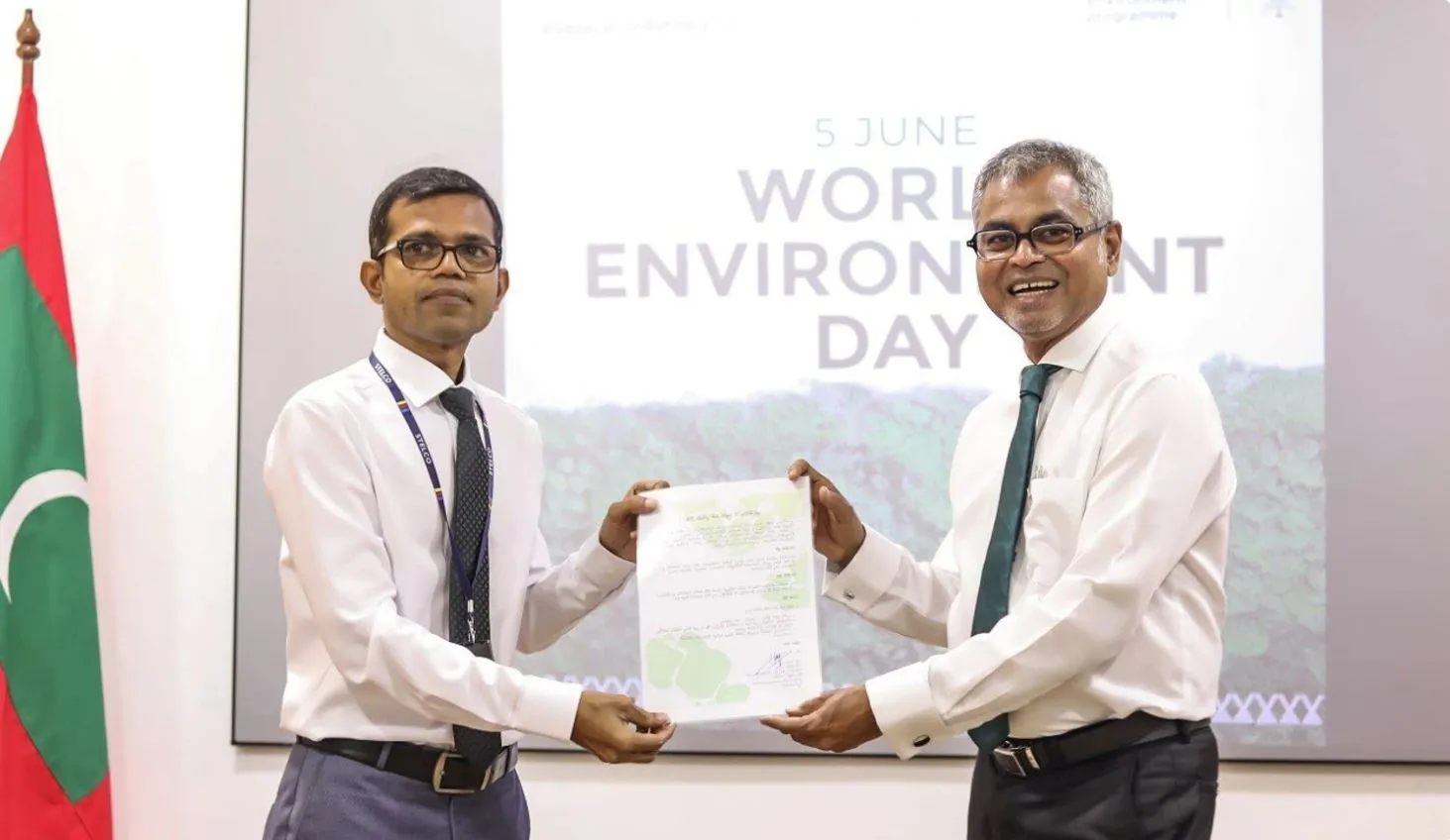 ފަސް މިލިއަން ޕްރޮޖެކްޓްގެ ތެރެއިން ސްޓެލްކޯއިން 30000 ގަސް އިންދައިފި