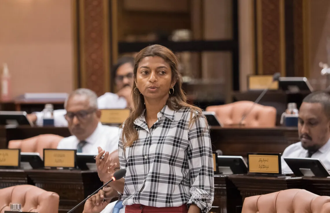 "ޗޯރު އިބުރޭ" ކިޔަން ބޭނުން މީހާއަށް އެހެން ކިޔެން ޖެހޭ: އީވާ
