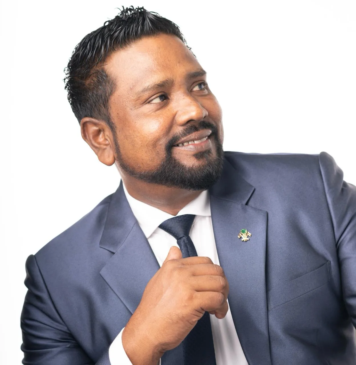 ވިލިމާލެ ދާޢިރާއަށް ސަރުކާރުގެ ޓިކެޓް މުހައްމަދު އިސްމާޢިލް ކަށަވަރު ކުރައްވައިފި
