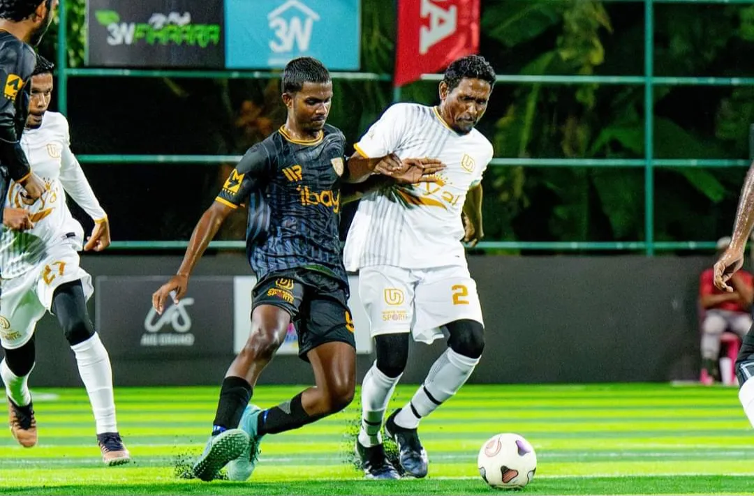 އެކަޑަމީ އާއި ޔުނައިޓެޑް ދިގުވާނޑު ލެޖެންޑްސް ވާދަކުރި މެޗުގެ ތެރެއިން... ފޮޓޯ: ރާޅު އާޓްސް