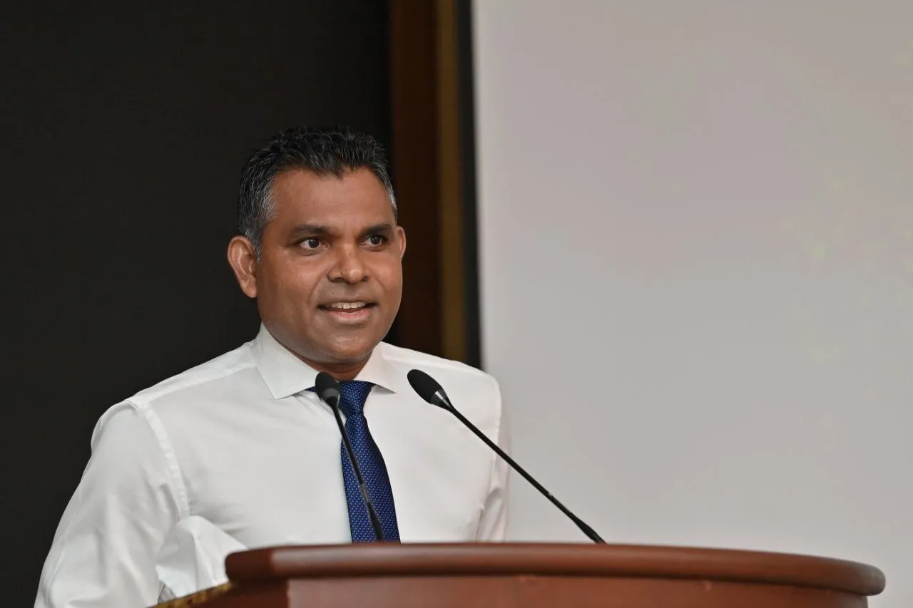 މާލީ އަދި ފަންނީ ބޭފުޅުންގެ ލަފަޔާއި އިރުޝާދުތަކަށް ތަބާވުމަށް ކުރީގެ ނައިބު ރައީސް ގޮވާލައްވައިފި