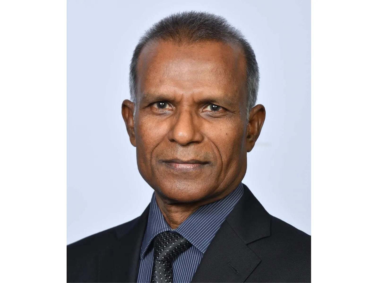 ޢިލްމުވެރިޔާ ޑރ. ހަސަން ހަމީދު