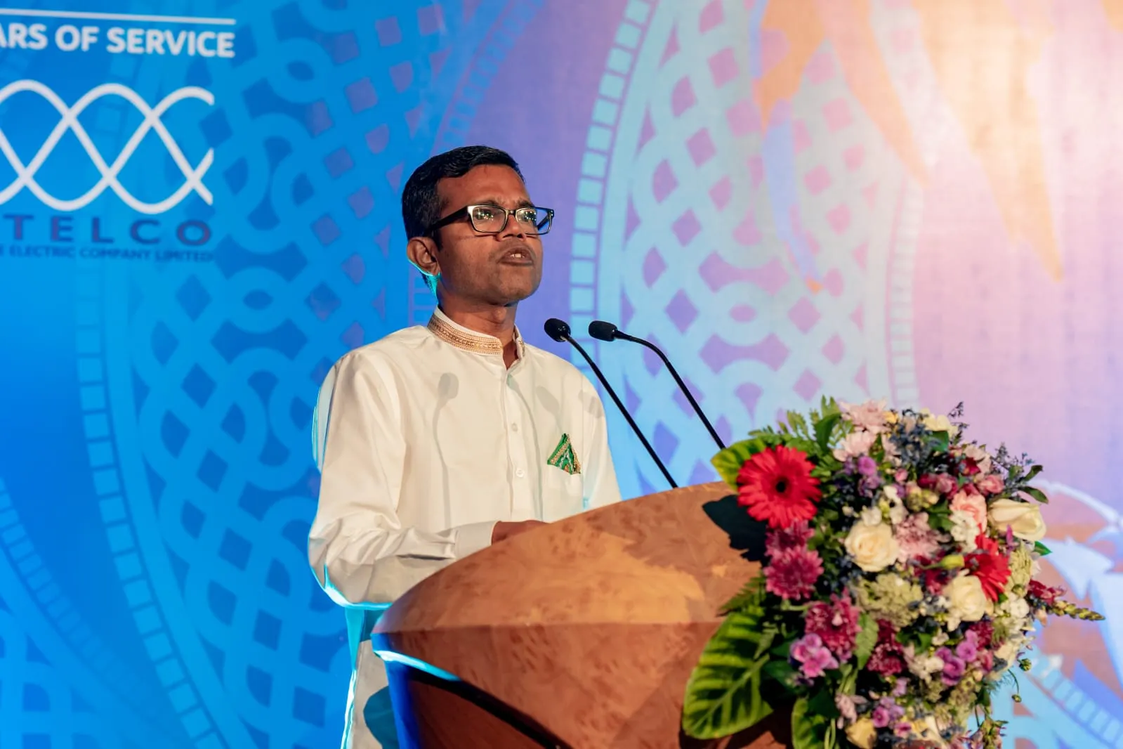 ރޭގެ ރަސްމިއްޔާތުގެ ތެރެއިން--ފޮޓޯ/ސްޓެލްކޯ