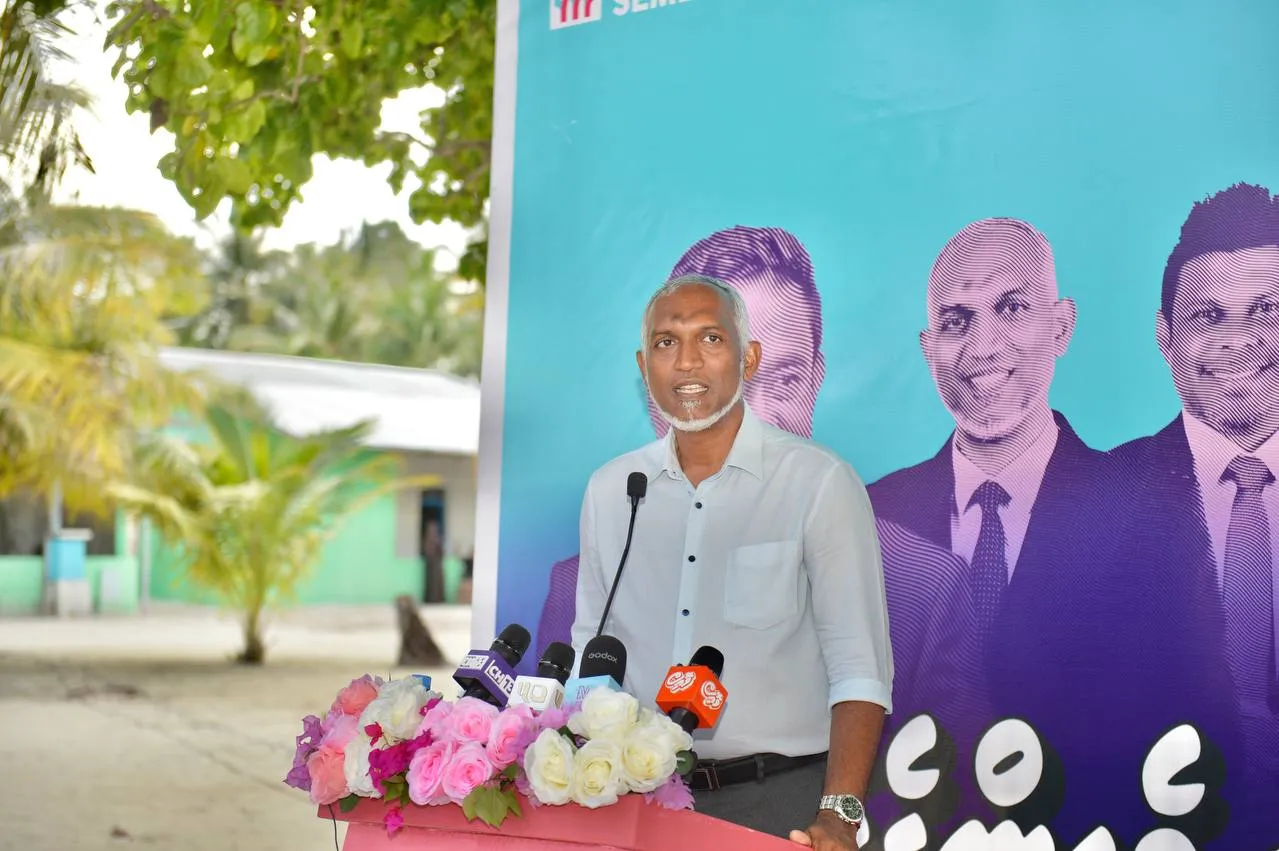 ރައްޔިތުން ވޯޓު ދިންތޯ ބެލުމެއް ނެތި ޚިދުމަތް ކުރާނަން: ޑރ މުއިއްޒު