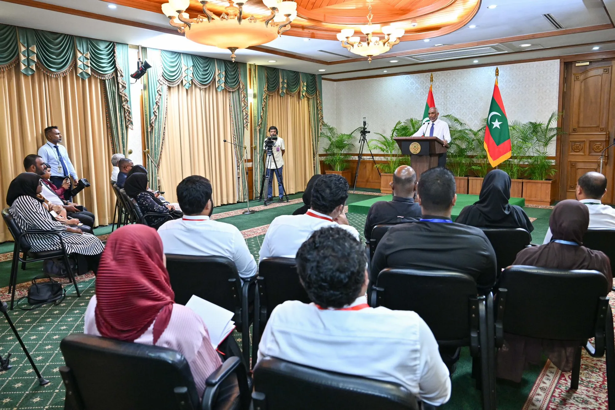 މިއަދުގެ ޕްރެސް ކޮންފަރެންސްގެ ތެރެއިން - ފޮޓޯ: ރައީސް އޮފީސް