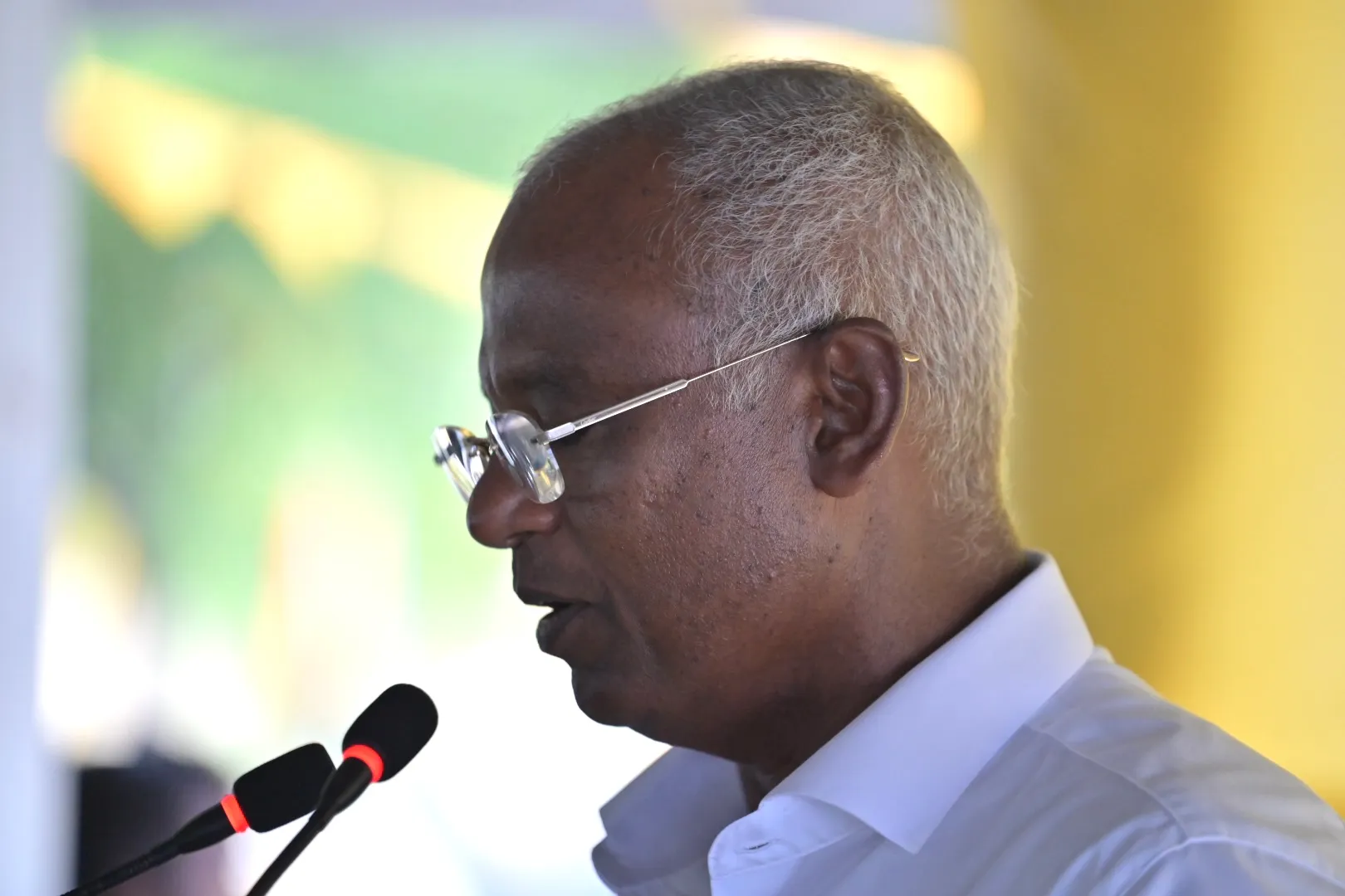 ޑިމޮކްރަސީ އެއްގައި ސިޔާސަތުތައް އިރުއިރުކޮޅާއި ބަދަލު ކުރާނަމަ ތަރައްޤީއެއް ނުލިބޭނެ: ރައީސް ޞާލިޙް