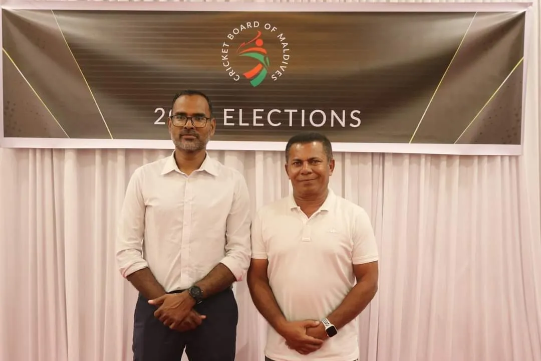 މުހައްމަދު ފައިސަލް (ކ)، މިއަދު ބޭއްވުނު ކްރިކެޓް ބޯޑް އޮފް މޯލްޑިވްސް (ސީބީއެމް)ގެ އިތިހާބަށްފަހު.. ފޮޓޯ: ސީބީއެމް