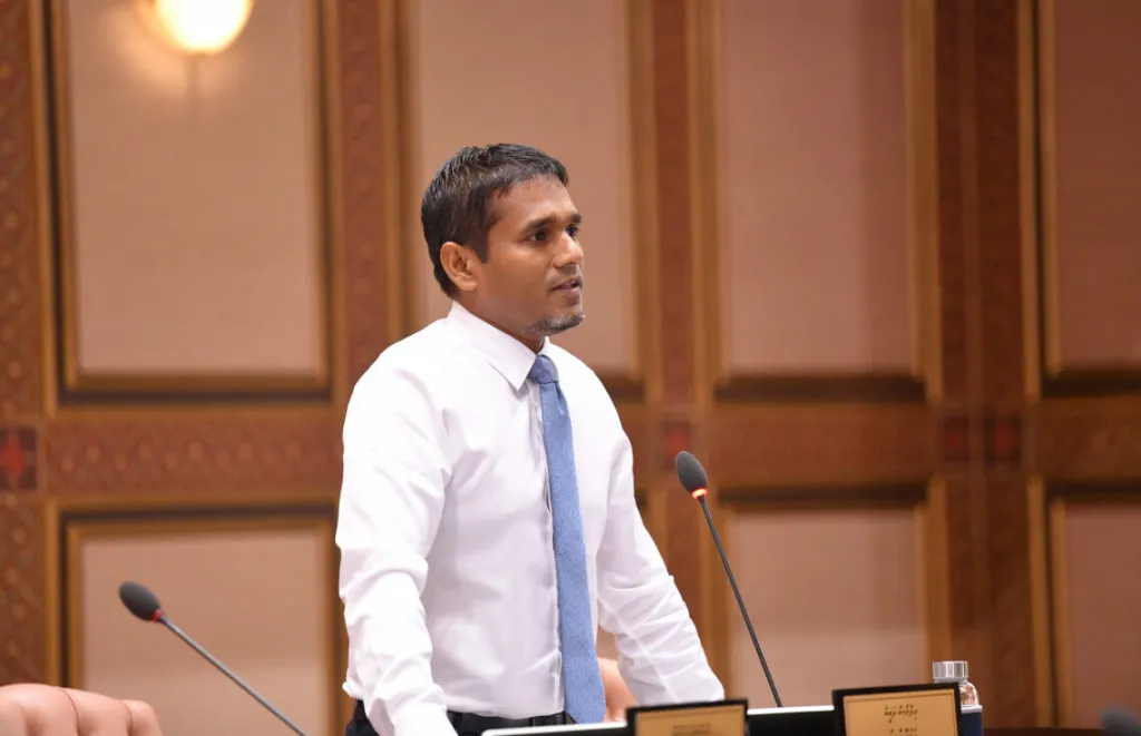 އިންތިގާލީ މަރުހަލާގައި ލިޔެކިޔުންތައް ނައްތާލުމުން ސަރުކާރުން ގޯސްތަކެއް ހަދާފައި ހުރިކަން ޔަގީންވޭ: އިލްޔާސް