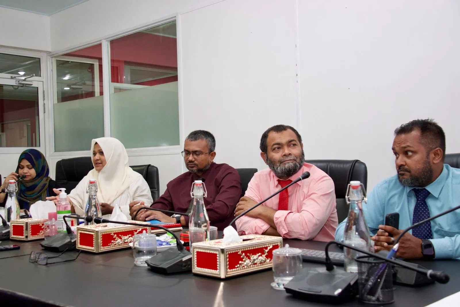 އެމްއެމްބީސީގެ މެންބަރުން