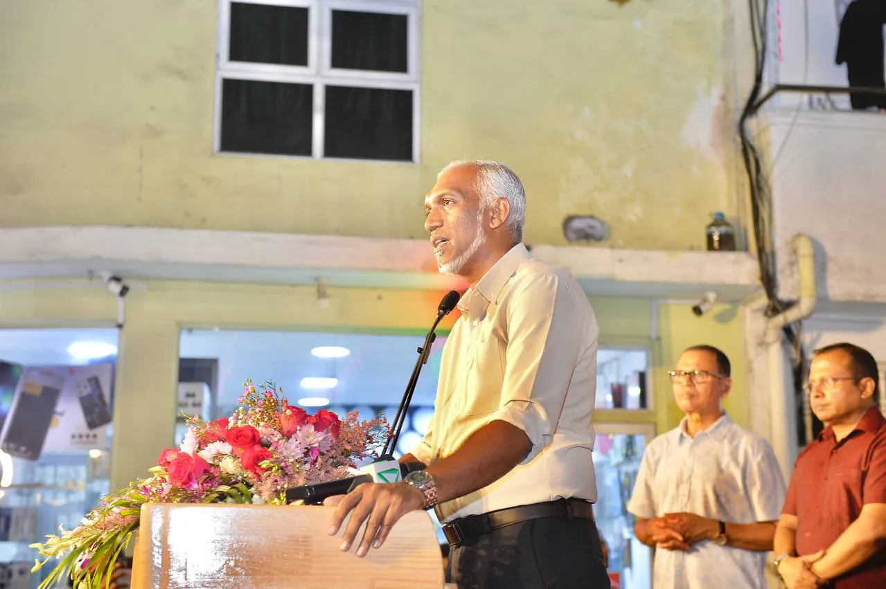 ވިނަރެސް ފްލެޓާއި ކުންފުނިތަކުގެ ފްލެޓްގެ ކުލި ކުޑަކުރެވޭނެ، ކުޑަކޮށްދޭނަން: ޑރ. މުޢިއްޒު