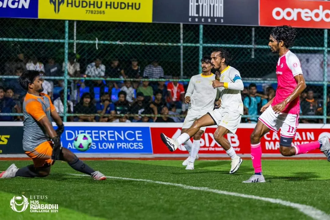 ކުޑަފުއްޓާއި ފުރަވެރި ވާދަކުރި މެޗުގެ ތެރެއިން