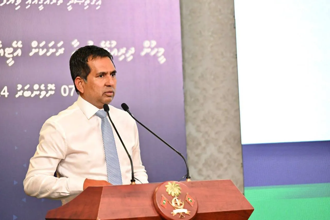 ޗައިނާ-ރާއްޖެ އެފްޓީއޭގެ ދަށުން ދުންފަތުގެ ބާވަތްތަކާއި ސިނގިރޭޓުން ޑިޔުޓީ ނަގާނެ: ސައީދު