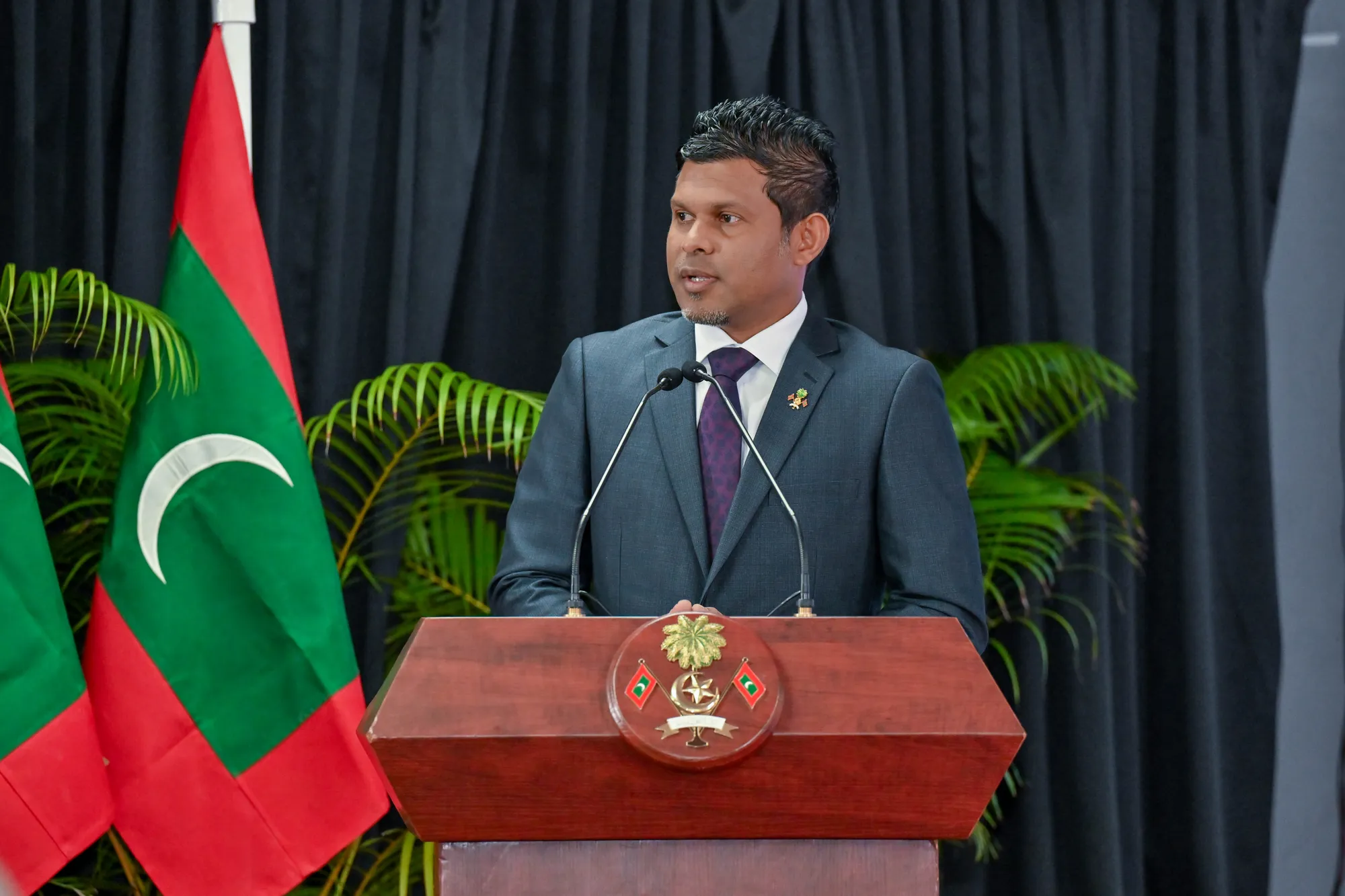 ރައީސުލްޖުމްހޫރިއްޔާގެ ނައިބު އަލްއުސްތާޛު ޙުސައިން މުޙައްމަދު ލަޠީފު-- ފޮޓޯ: ރައީސް އޮފީސް