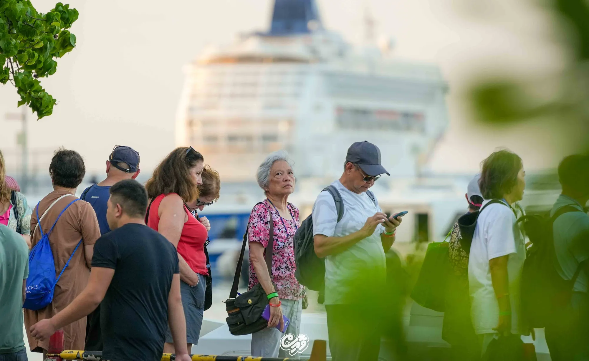 Tourists that arrived in Maldives aboard a cruise liner (Photo/Voice)